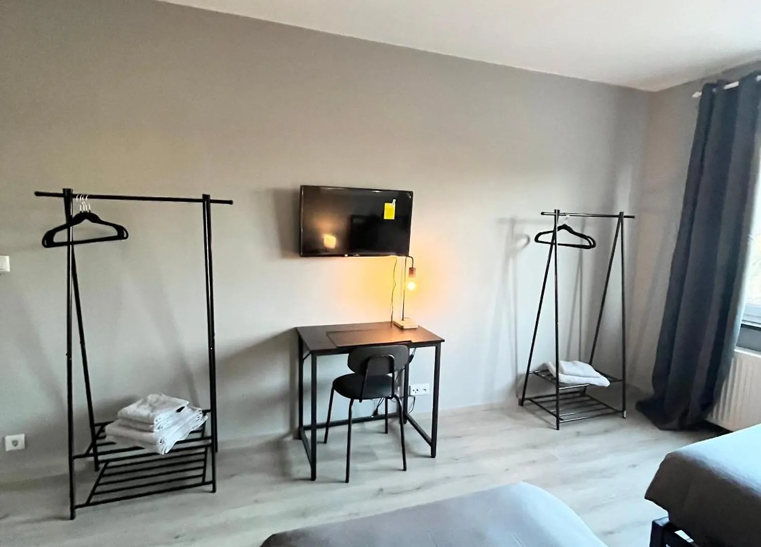 Apartment Central 10H 75Qm Wi-Fi Free Parking Dortmund 0*,  Alemania